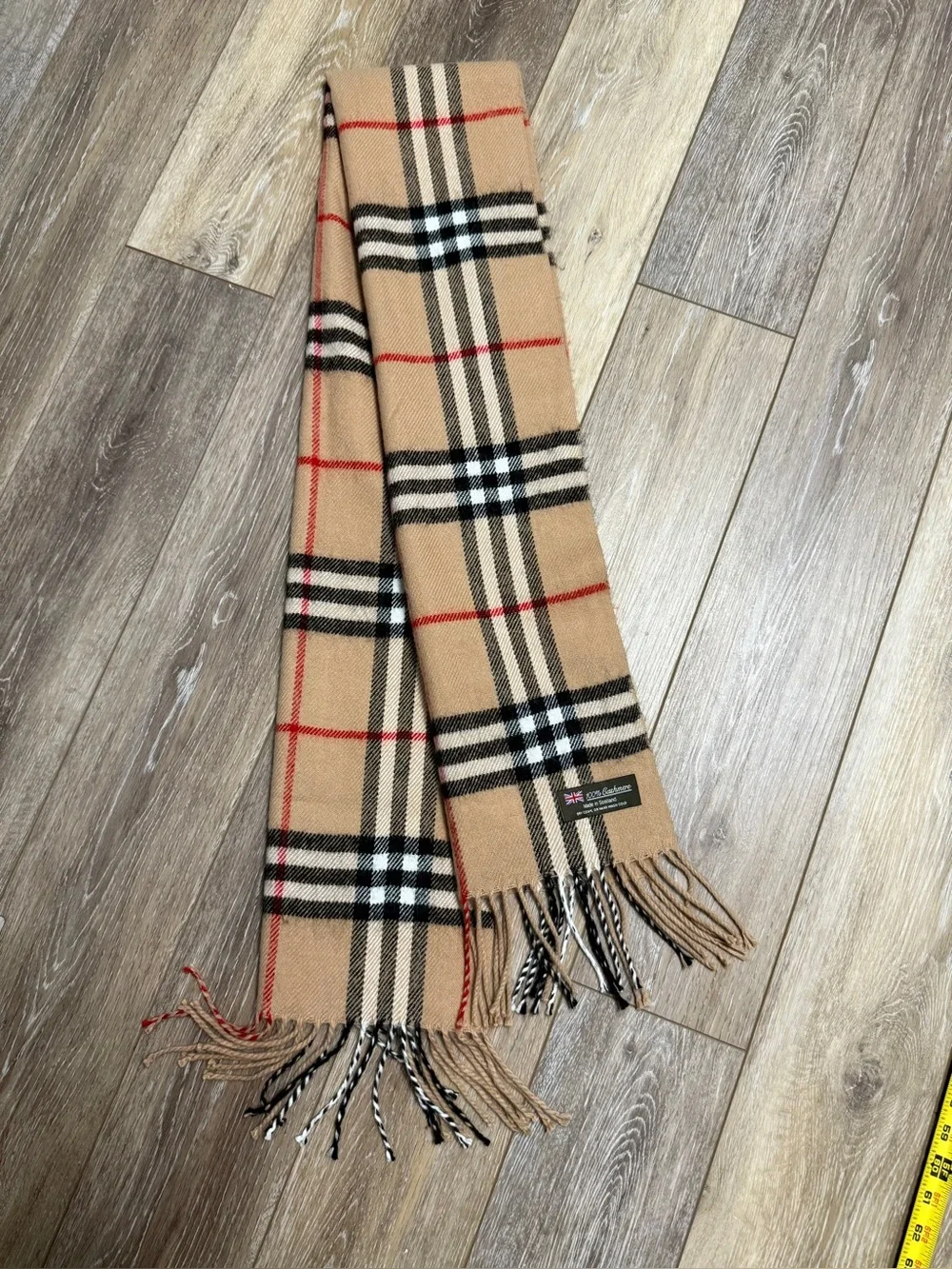 Classic Beige Cashmere Plaid Men's Scarf - Luxury Style (64X14 inches)